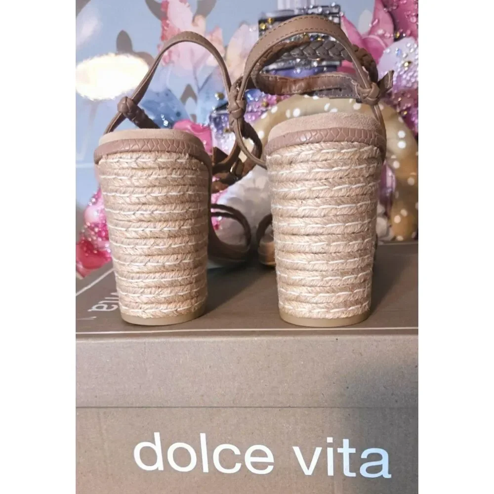 NIB Dolce Vita Oro Sandal in Cafe Stella – Women’s Size 9